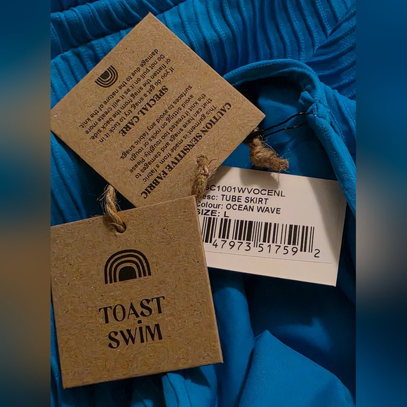 Free People x TOAST SWIM Tube Skirt- size Large - NWT (in original packaging)🌊 - Picture 8 of 8
